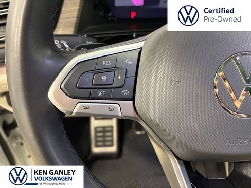 Certified 2024 Volkswagen Atlas SEL Premium R-Line AWD/4WD image 18