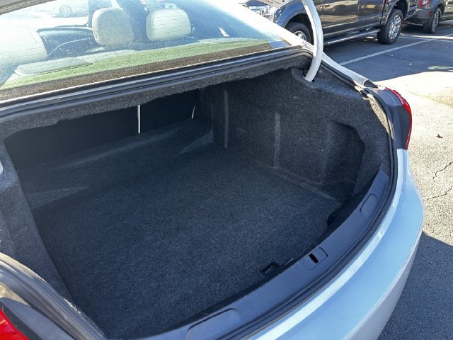 Used 2018 Chevrolet Impala LT w/ Sunroof and Spoiler Package FWD image 44