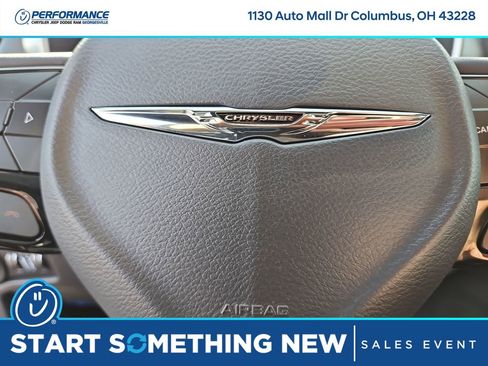 New 2026 Chrysler Pacifica Select image 23