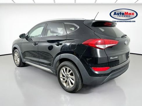 Used 2017 Hyundai Tucson SE image 5