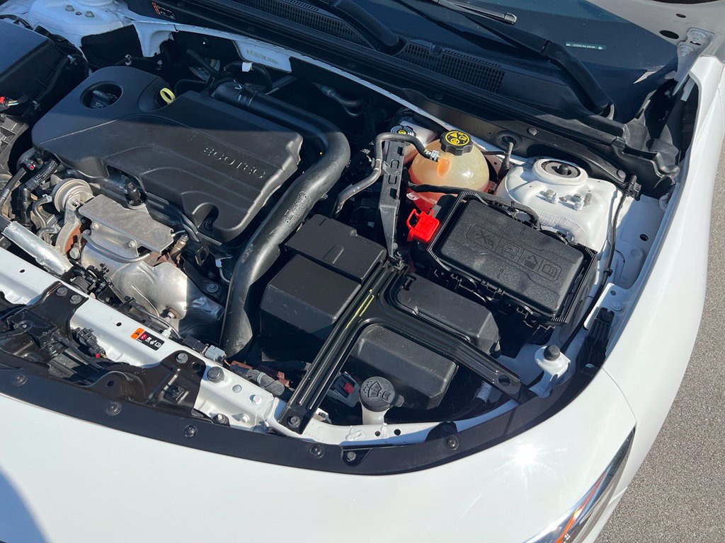 Used 2022 Chevrolet Malibu LS FWD image 39