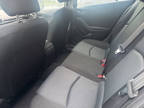 Used 2016 MAZDA MAZDA3 i Sport image 11