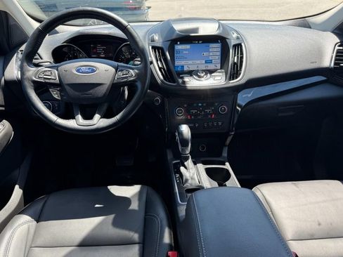Used 2019 Ford Escape Titanium AWD/4WD image 10