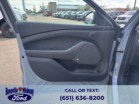 Used 2025 Ford Mustang Mach-E Premium w/ Sport Appearance Package AWD/4WD image 28