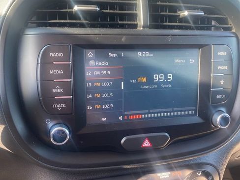 Used 2021 Kia Soul S FWD image 6