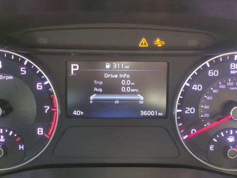 Used 2023 Kia Forte GT-Line image 21