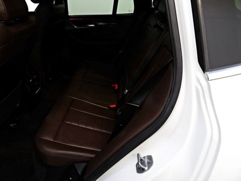 Used 2019 BMW X3 xDrive30i w/ Premium Package AWD/4WD image 10