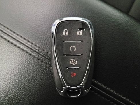 Used 2023 Chevrolet Malibu LT FWD image 32