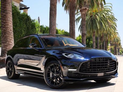 New 2025 Aston Martin DBX 707