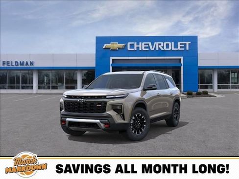 New 2026 Chevrolet Traverse Z71 image 8