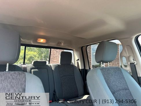 Used 2017 RAM 1500 Big Horn AWD/4WD image 24