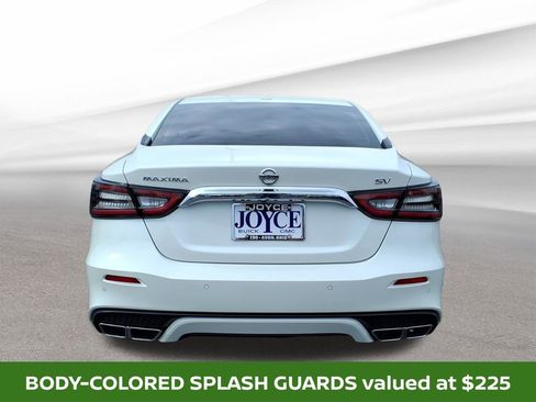 Used 2022 Nissan Maxima SV w/ Floor Mat Group FWD image 5