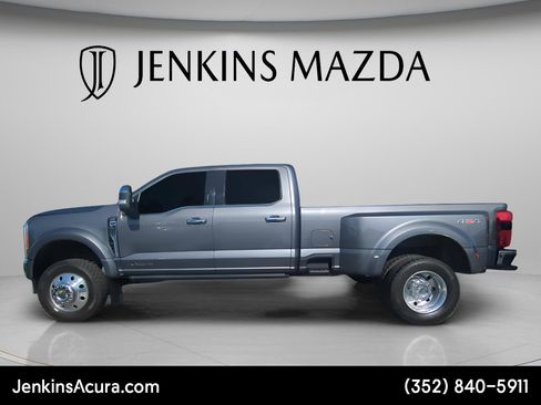 Used 2023 Ford F450 Lariat w/ Lariat Ultimate Package image 4