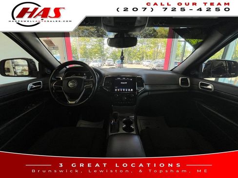 Used 2022 Jeep Grand Cherokee Laredo E AWD/4WD image 15