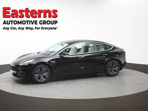 Used 2020 Tesla Model 3 Standard Range RWD image 52
