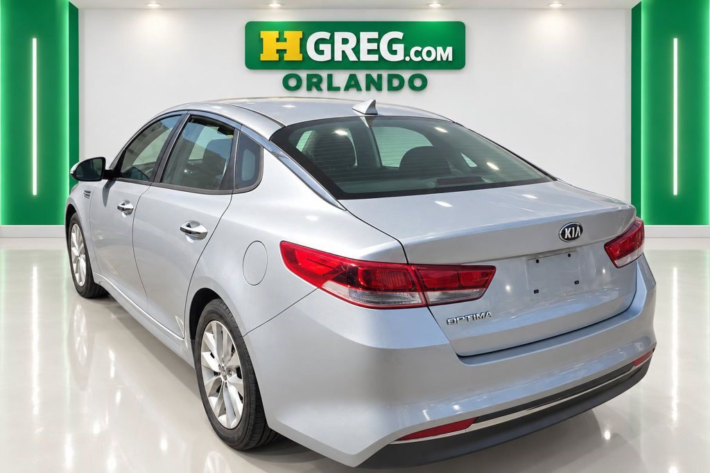 Used 2016 Kia Optima LX FWD image 2