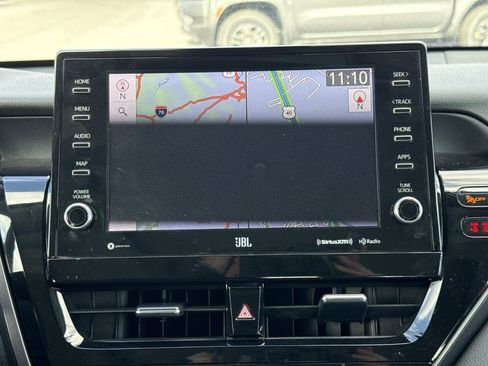 Used 2024 Toyota Camry XLE image 9