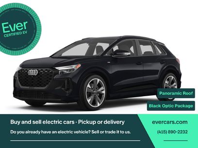 Used 2023 Audi Q4 e-tron Premium w/ Convenience Package
