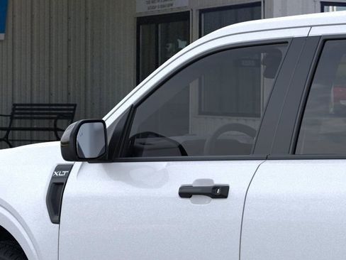 New 2025 Ford Maverick XLT w/ XLT Luxury Package image 24