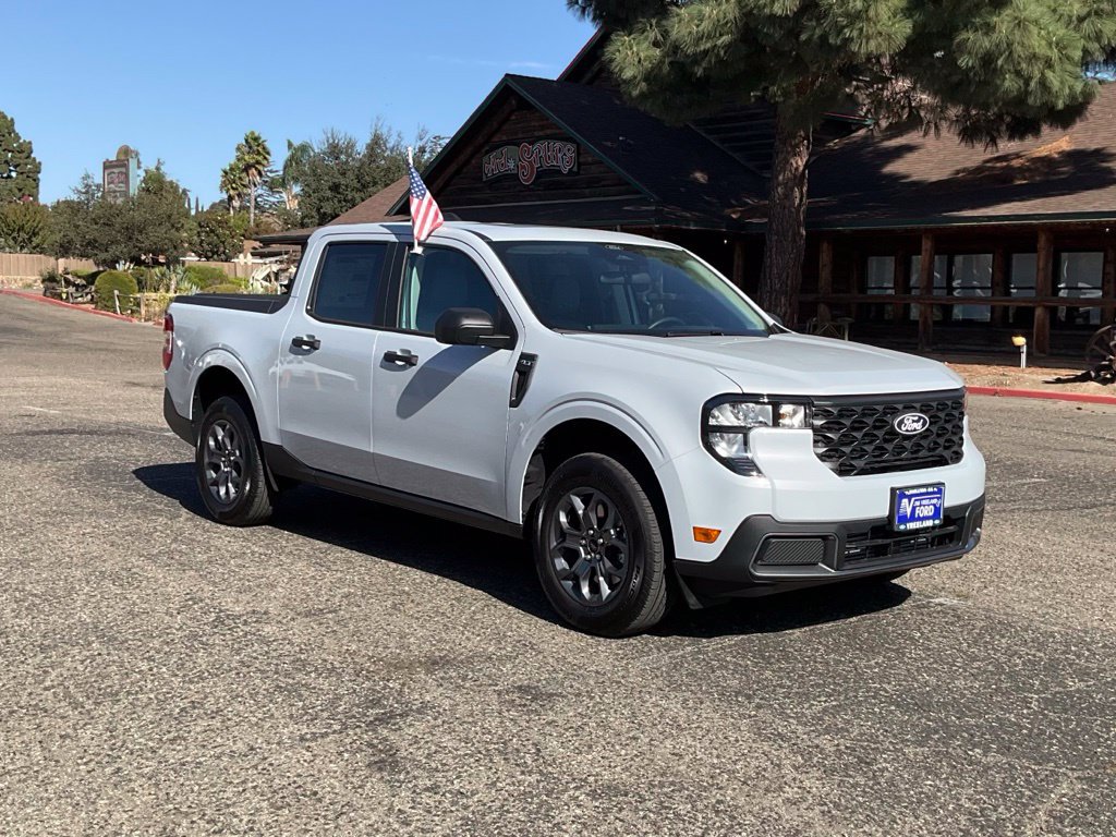 New 2026 Ford Maverick XLT FWD image 8