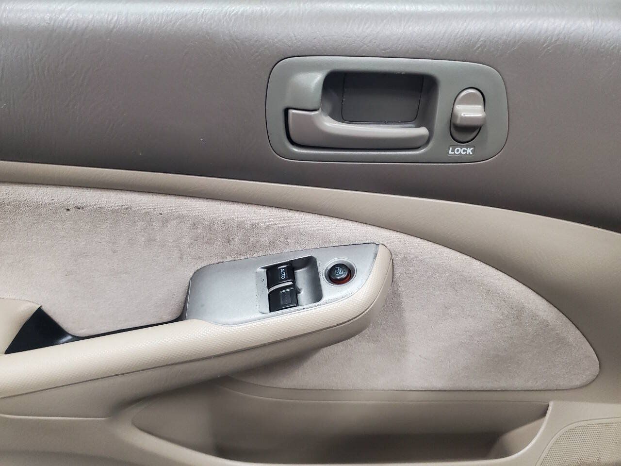 Used 2002 Honda Civic EX image 10