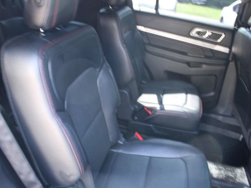 Used 2017 Ford Explorer Sport w/ Equipment Group 401A AWD/4WD image 27