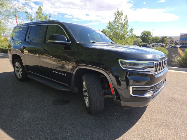 Used 2022 Jeep Wagoneer Series II AWD/4WD image 4