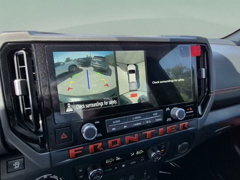 New 2026 Nissan Frontier PRO-4X w/ Pro-4x Convenience Package AWD/4WD image 25