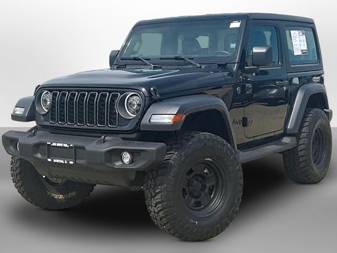Used 2024 Jeep Wrangler Sport AWD/4WD image 13