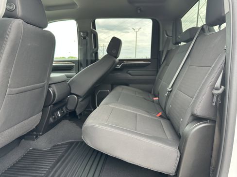 Used 2025 Chevrolet Silverado 2500 LT w/ Convenience Package AWD/4WD image 23