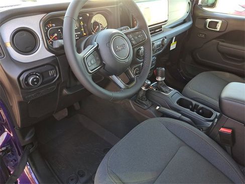 New 2026 Jeep Gladiator Sport image 17