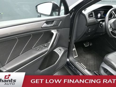 Used 2024 Volkswagen Tiguan SE R-Line AWD/4WD image 24
