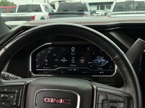 Used 2024 GMC Sierra 2500 AT4 w/ AT4 Premium Plus Package AWD/4WD image 8