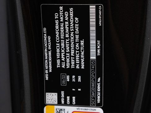 Used 2023 Aston Martin V8 Vantage Roadster image 49