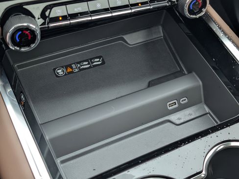 New 2026 Chevrolet Tahoe High Country image 21