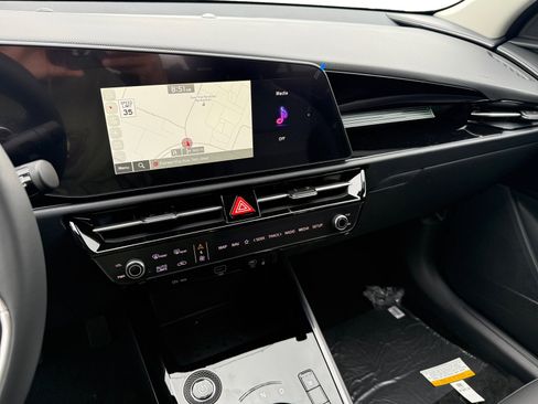 New 2026 Kia Niro Wind image 12