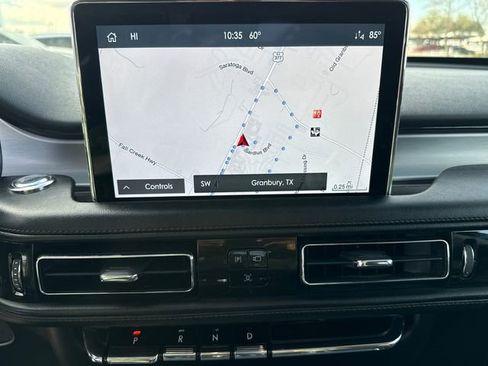 Used 2023 Lincoln Aviator AWD w/ Premium Package image 25