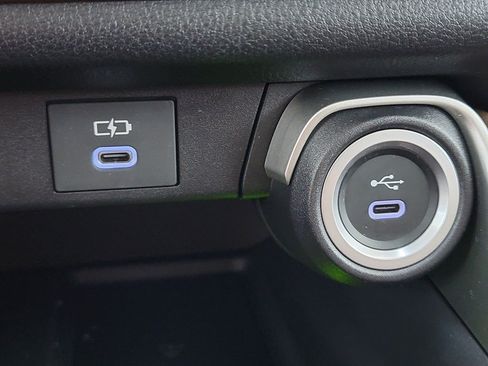 Certified 2025 Toyota Grand Highlander AWD image 26