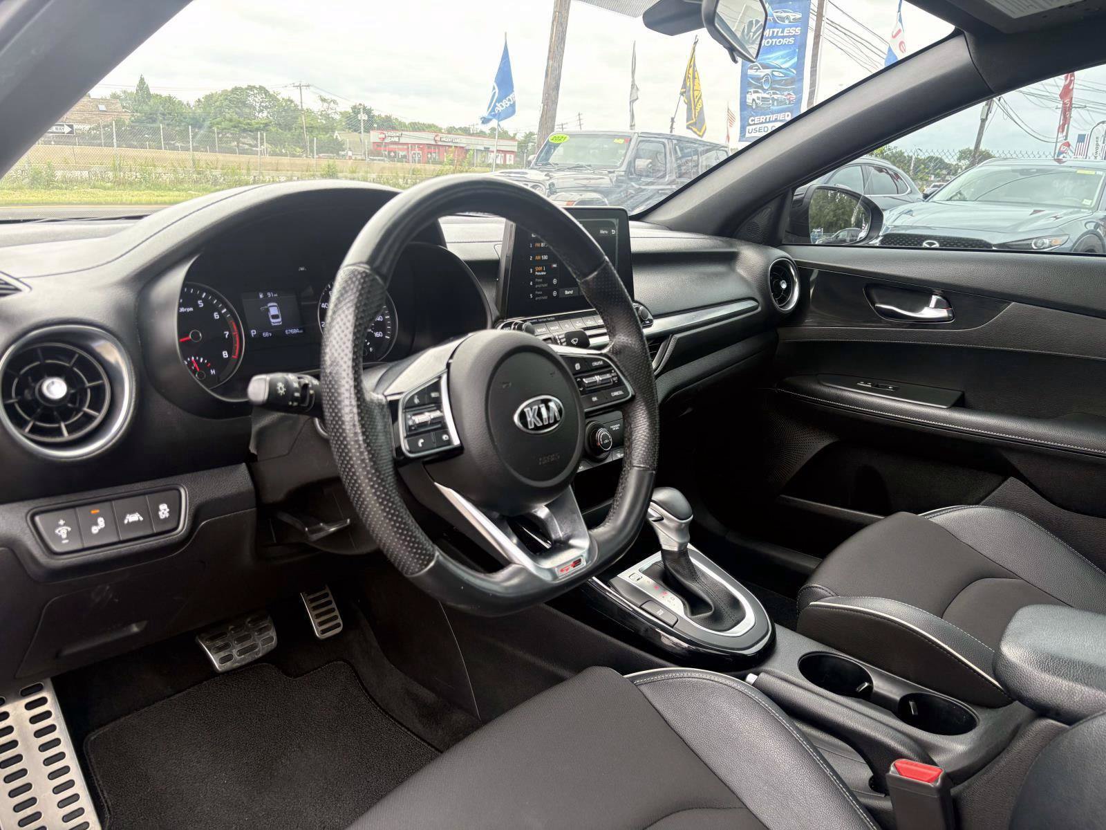 Certified 2021 Kia Forte GT-Line w/ GT-Line Premium Package FWD image 13