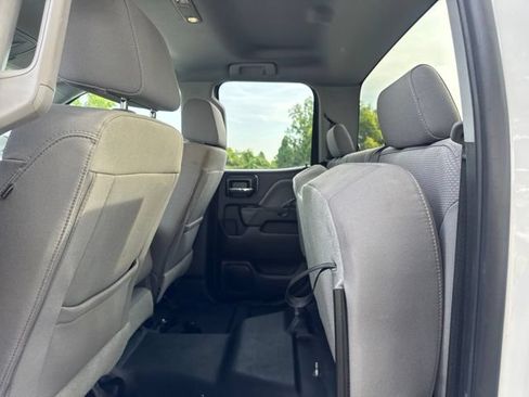 Used 2018 Chevrolet Silverado 2500 W/T w/ WT Convenience Package AWD/4WD image 12