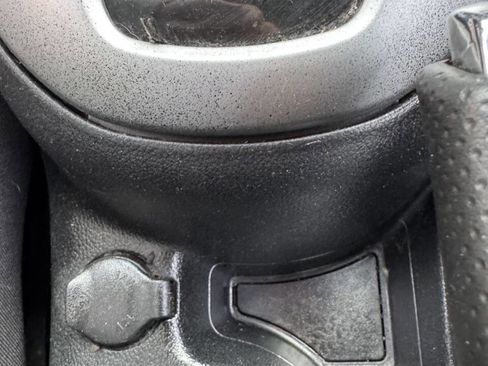 Used 2014 Chevrolet Cruze LT image 20