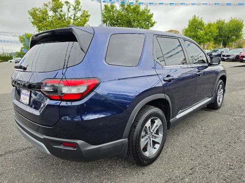 Certified 2023 Honda Pilot EX-L image 5