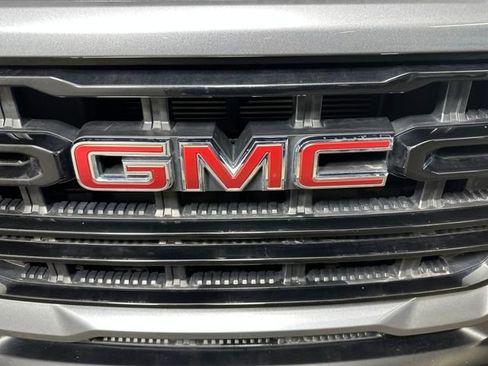 Used 2022 GMC Canyon Elevation w/ Trailering Package image 9