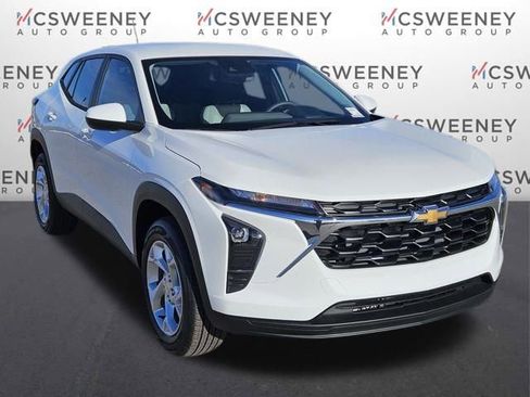 New 2026 Chevrolet Trax LS w/ LS Convenience Package image 7