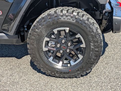 New 2026 Jeep Gladiator Rubicon image 10