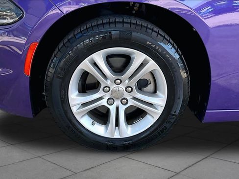 Used 2023 Dodge Charger SXT RWD image 10