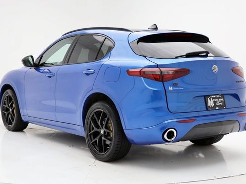 Used 2021 Alfa Romeo Stelvio Ti w/ Nero Edizione image 7