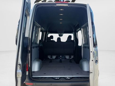 Used 2024 Mercedes-Benz Sprinter 2500 image 9