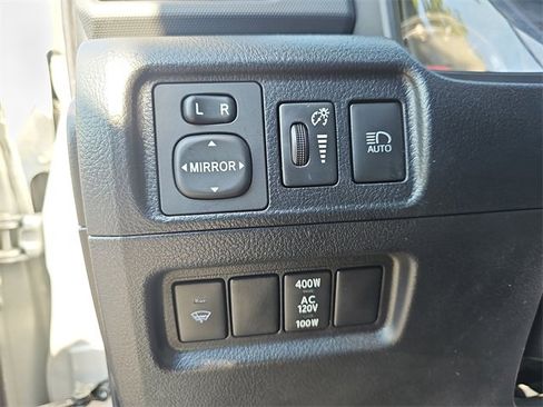 Used 2021 Toyota 4Runner TRD Off-Road Premium image 24