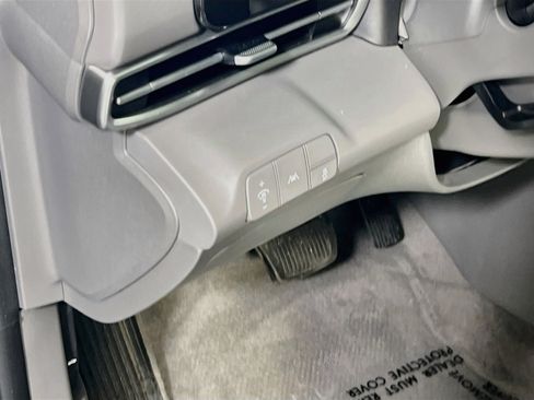 Used 2023 Hyundai Elantra SEL w/ Convenience Package FWD image 10